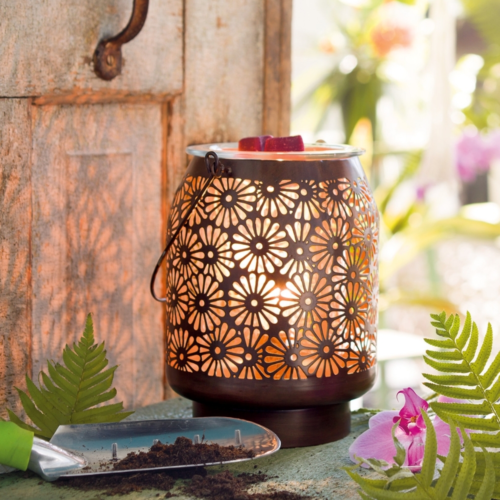 Scentsy Daisy Lantern NEW IN BOX